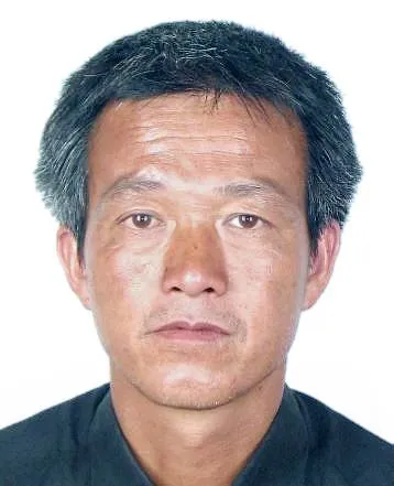 南通市海门区人民法院对沈荣的悬赏通告